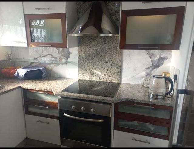 2 BEDROOM APARTMENT FOR SALE IN MORNINGSIDE